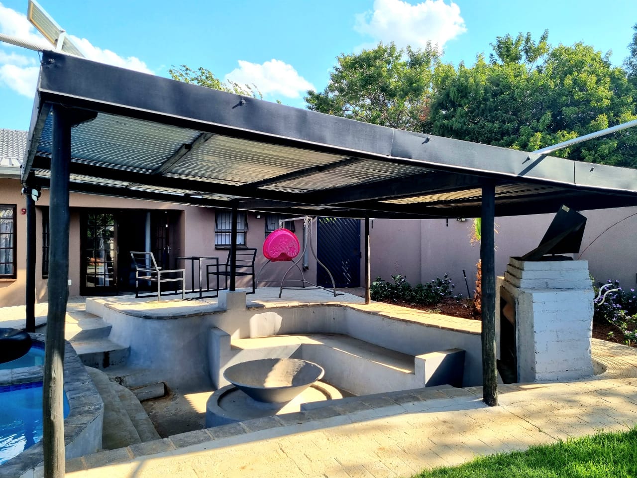 5 Bedroom Property for Sale in Royldene Northern Cape